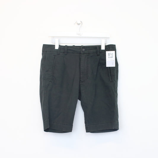 Vintage Unbranded cargo shorts in grey. Best fits 33