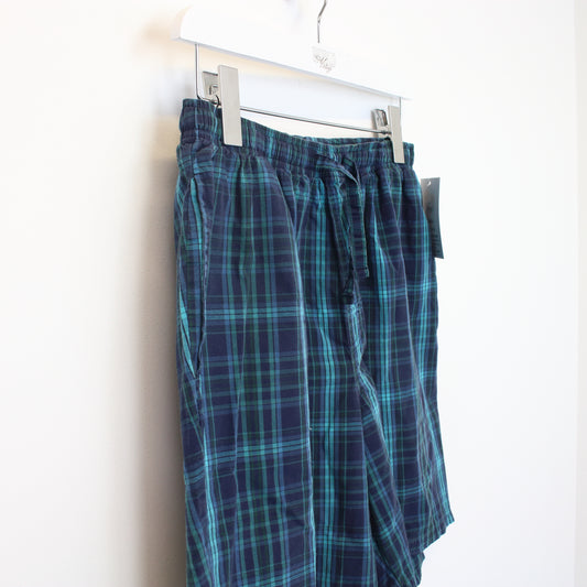 Vintage Unbranded shorts in checked blue. Best fits S