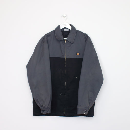 Vintage Dickies jacket in black and grey. Best fits XL