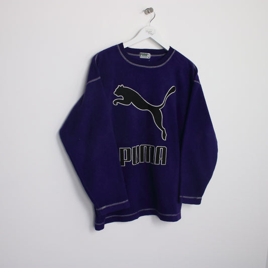 Vintage Puma Sweatshirt in purple. Best fits M