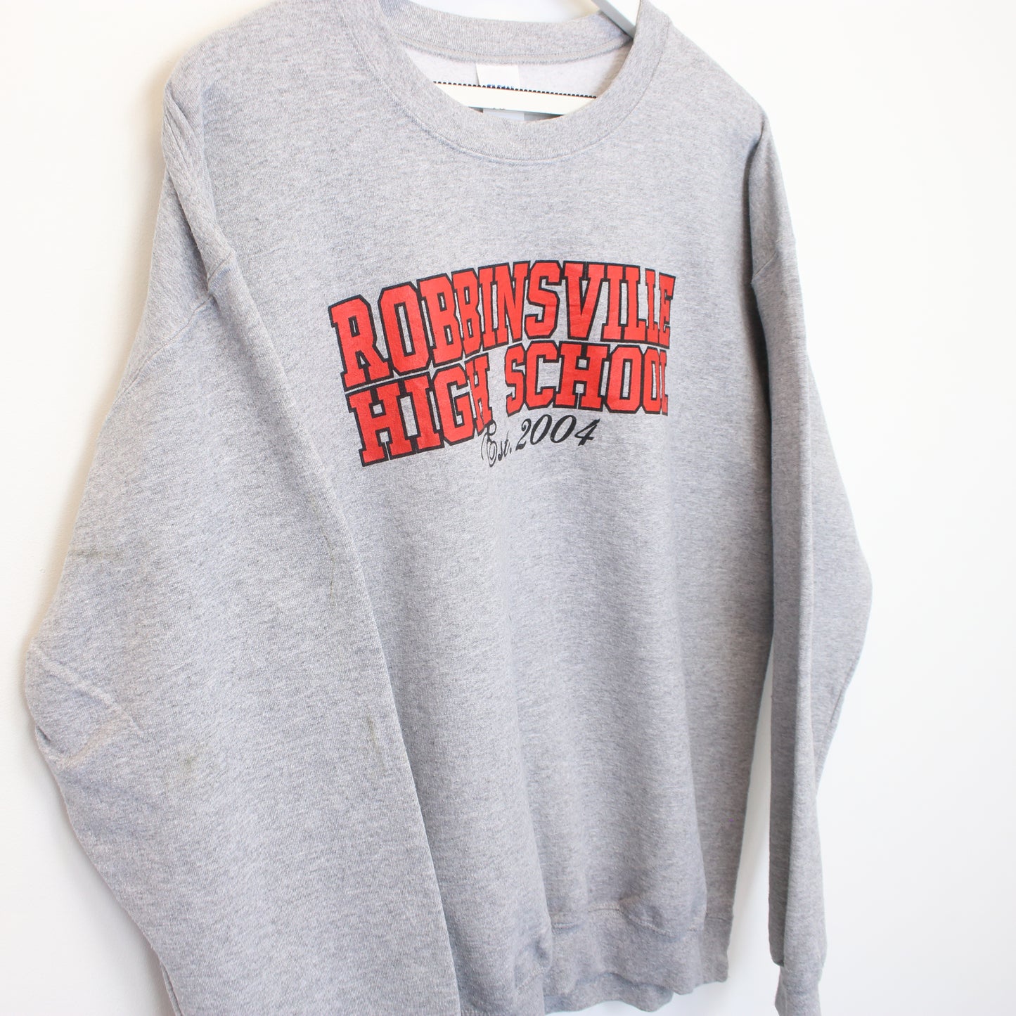 Vintage Gildan Robinsville High School swetahsirt in grey. Best fits L