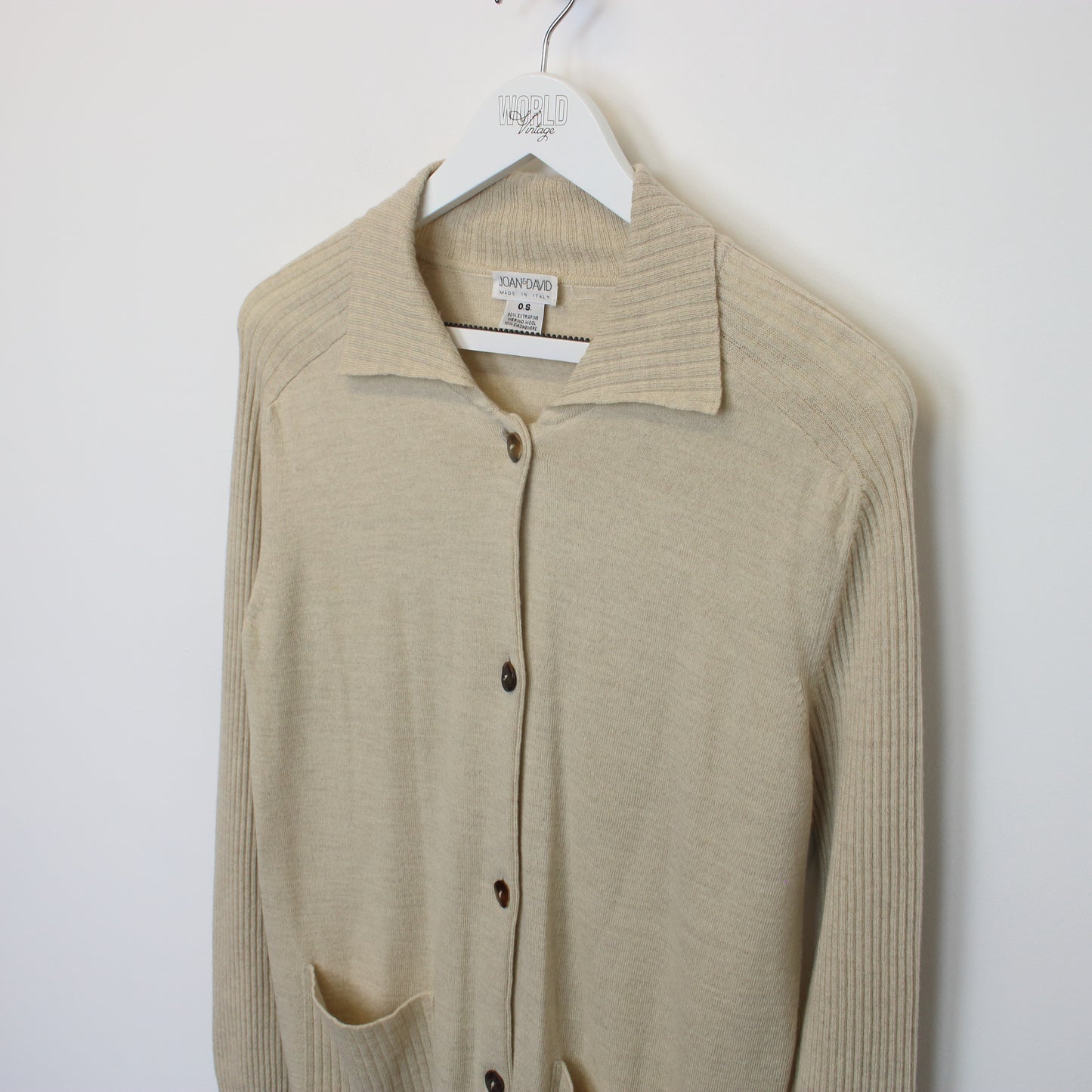 Vintage Joan & David knit sweatshirt in beige. Best fits S