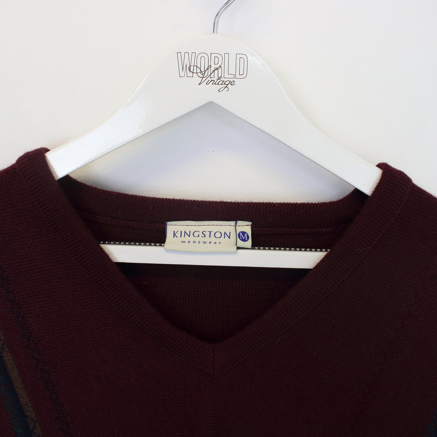 Vintage Kingston knit sweatshirt in burgundy. Best fits M