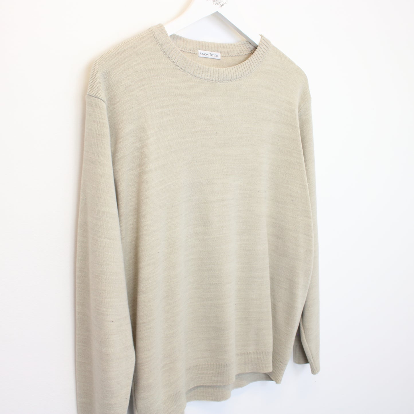 Vintage Simon Taylor knit sweatshirt in beige. Best fits M