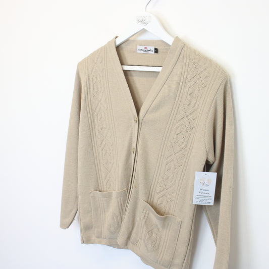 Vintage Merry Gold London knit sweatshirt in beige. Best fits S