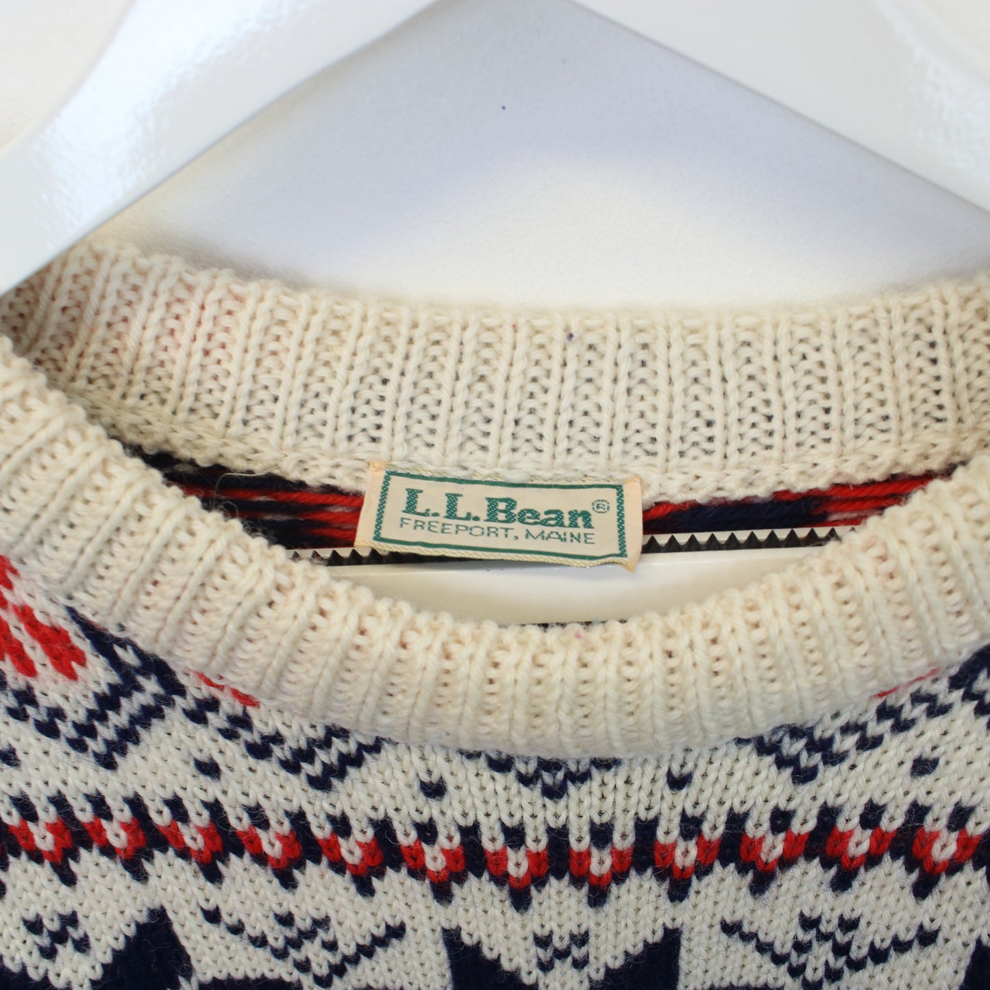 Vintage L.L. Bean knit sweatshirt in multi colour. Best fits L