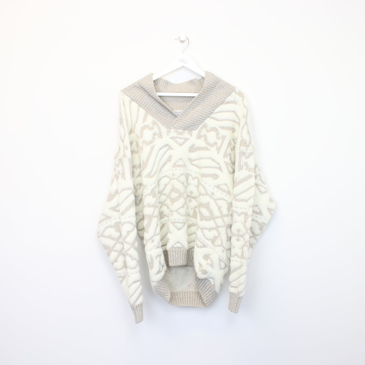 Vintage Nico knit sweatshirt in cream and white. Best fits L