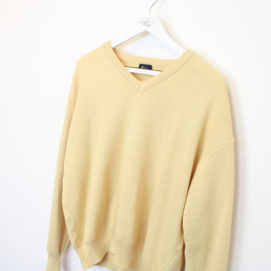 Vintage Gabicci knit sweatshirt in yellow. Best fits L