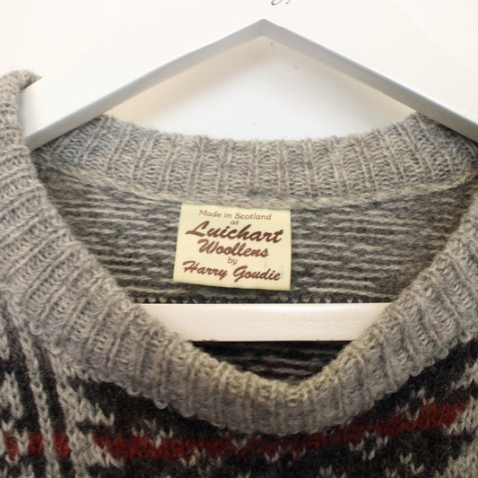 Vintage Harvey Goudie knit sweatshirt in grey. Best fits M