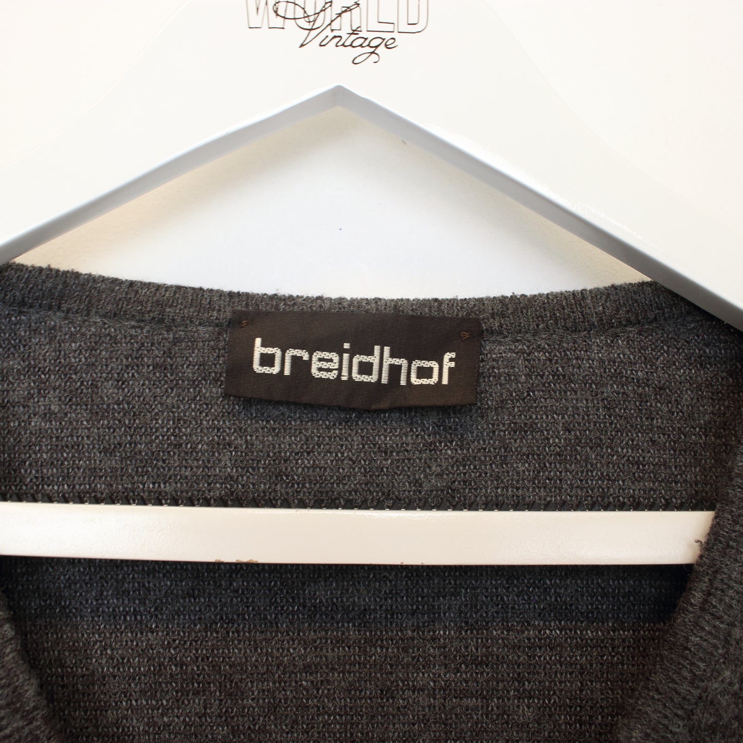 Vintage Breidhof knit sweatshirt in grey. Best fits L