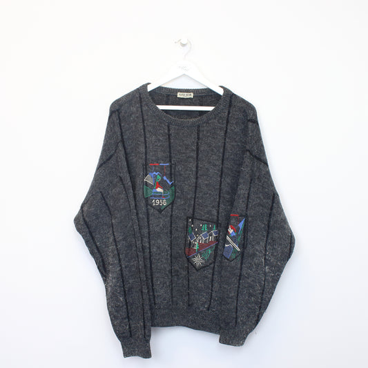 Vintage Nani Bon knit sweatshirt in grey. Best fits XL