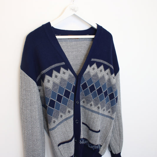 Vintage Bellisimo knit sweatshirt in blue and grey. Best fits L