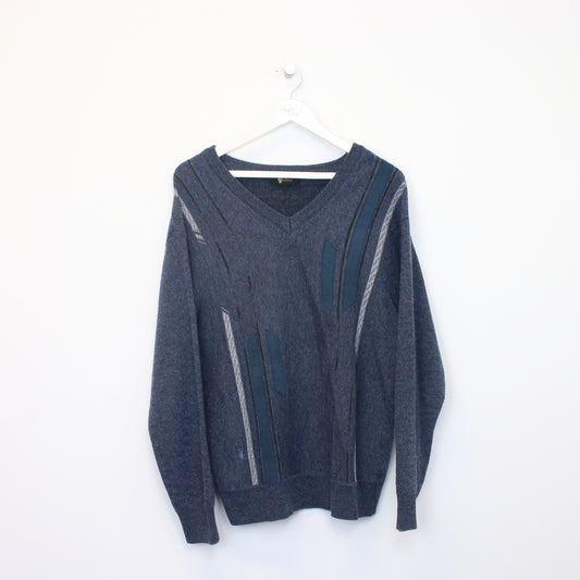 Vintage Gabicci knit sweatshirt in grey. Best fits L