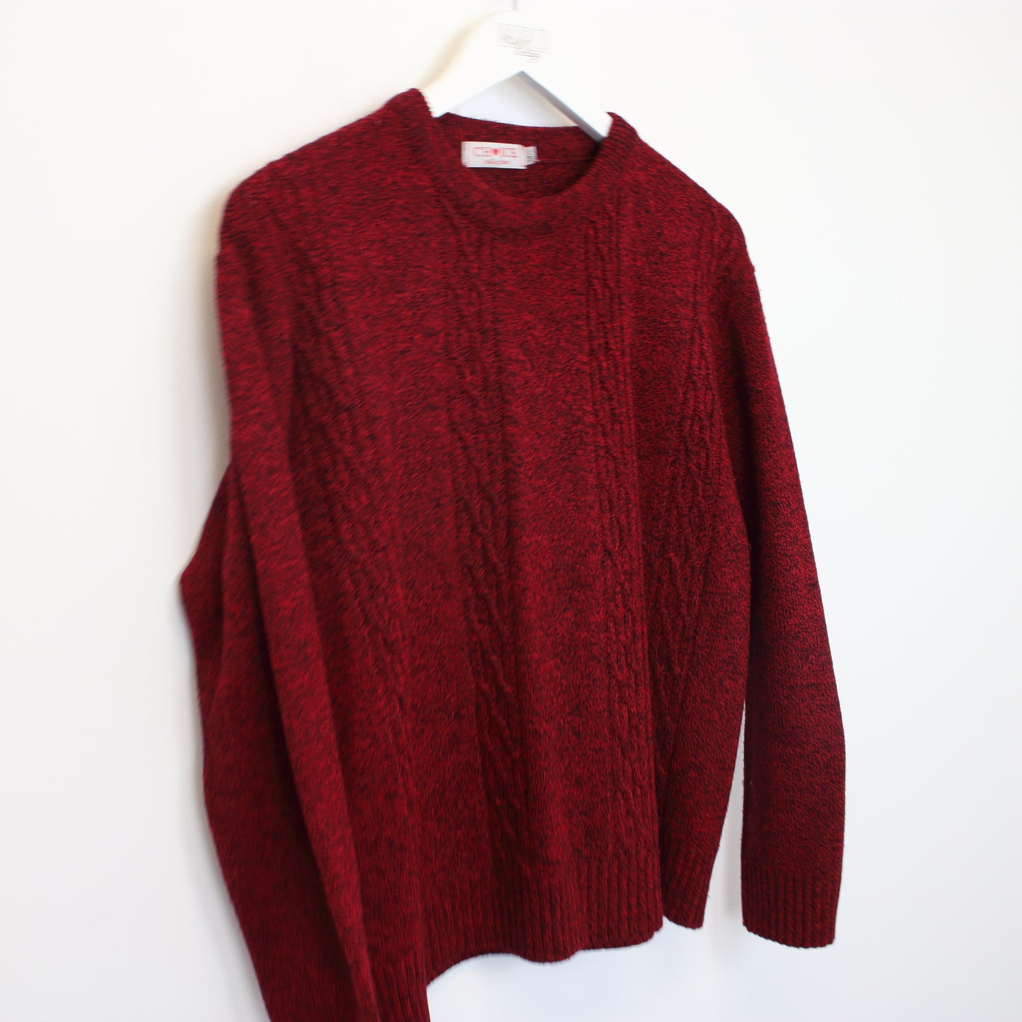 Vintage Choice knit sweatshirt in red. Best fits S