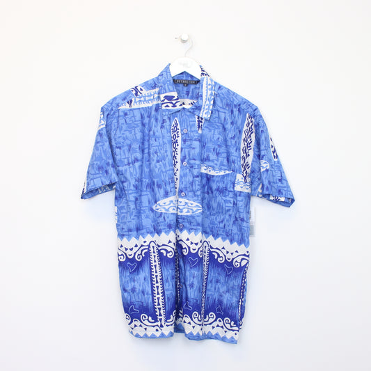 Vintage Petroleum shirt in blue. Best fits M