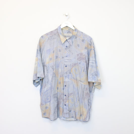 Vintage Club Damingo shirt in grey. Best fits L