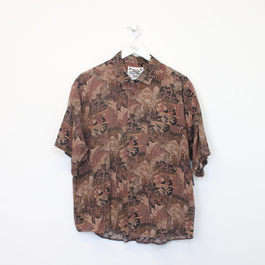 Vintage Trommler shirt in brown. Best fits L