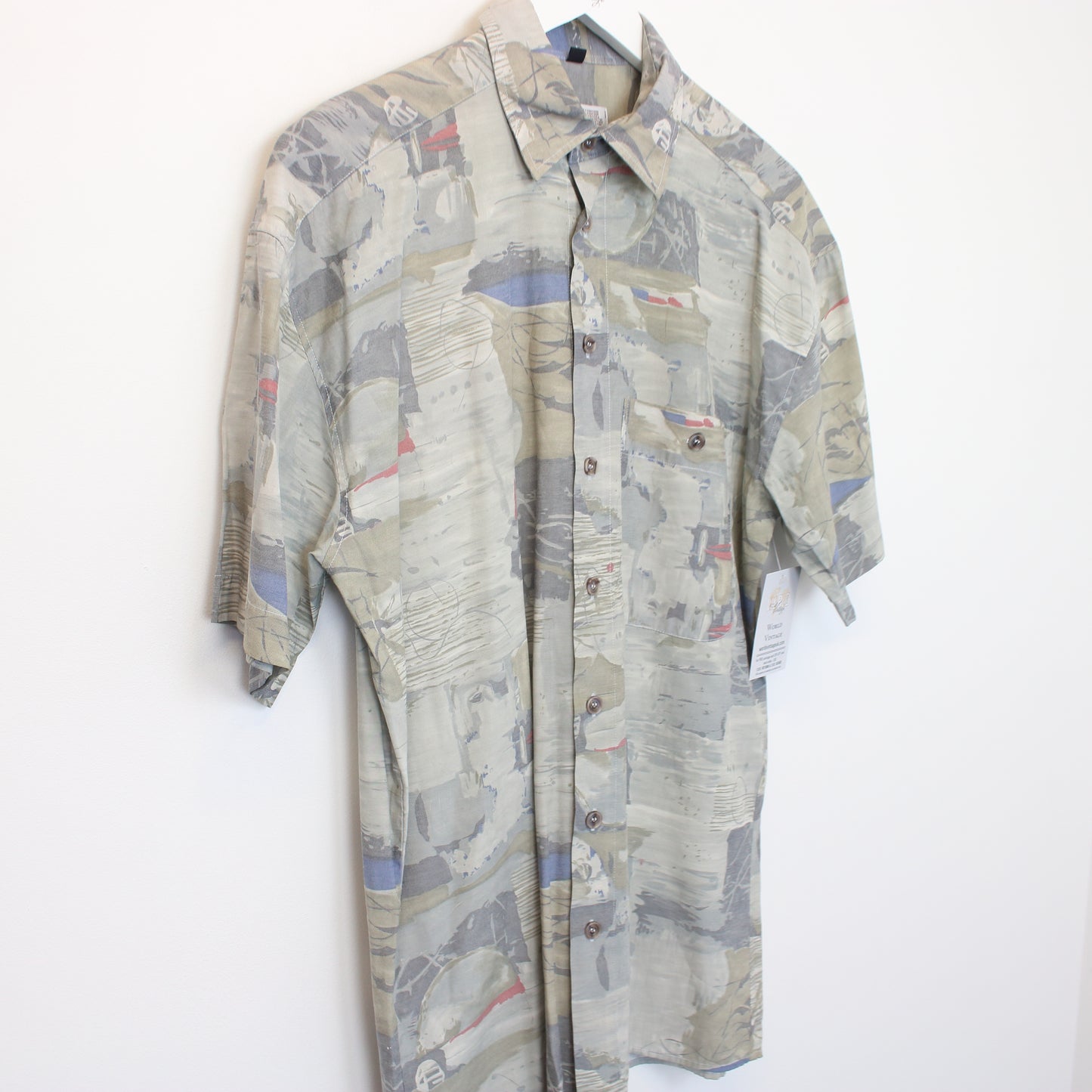 Vintage Angelo Litrico shirt in grey. Best fits M