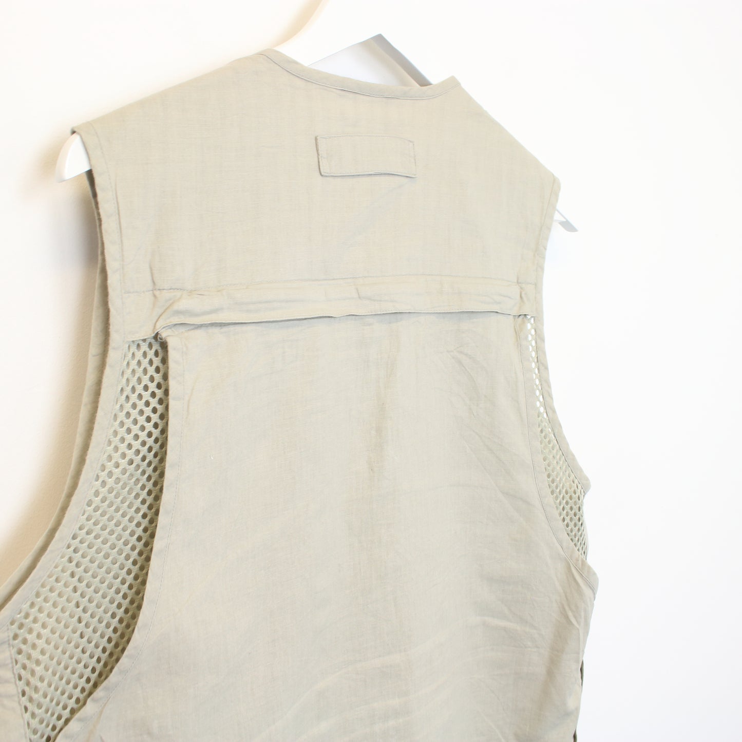 Vintage Pisaalto vest in cream. Best fits M