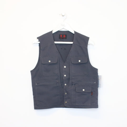 Vintage Unbranded vest in grey. Best fits M