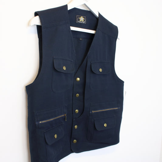 Vintage Sakura Maruiki vest in black. Best fits M