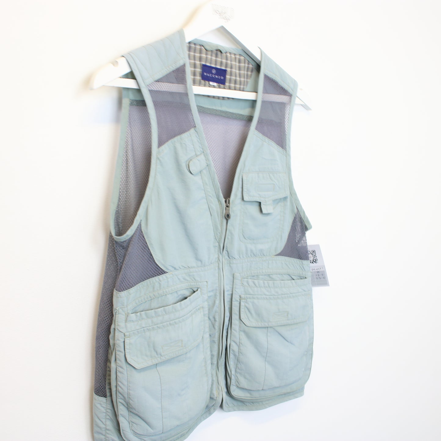 Vintage Macchio mesh vest in green. Best fits M