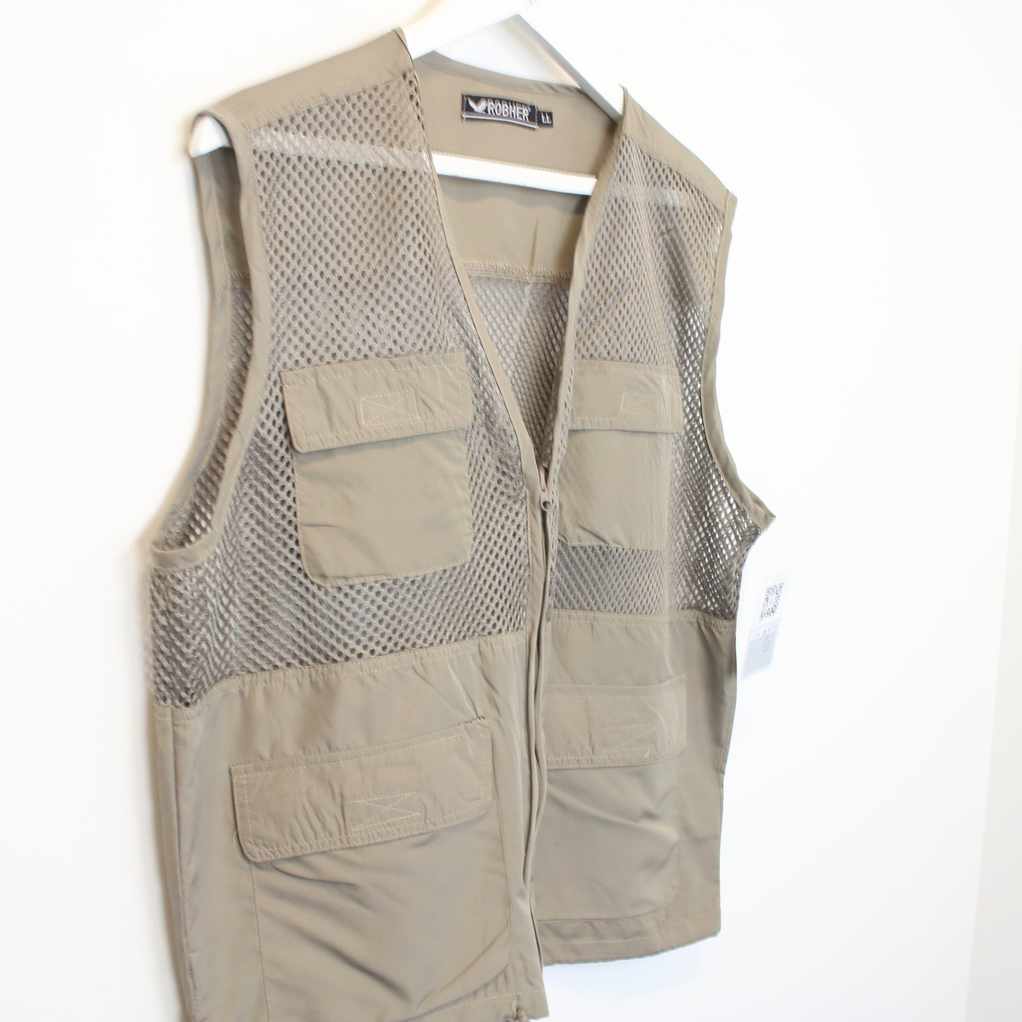 Vintage Robher mesh vest in brown. Best fits L