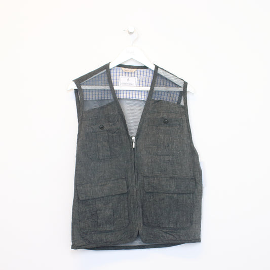 Vintage Current Stage mesh vest in grey. Best fits L