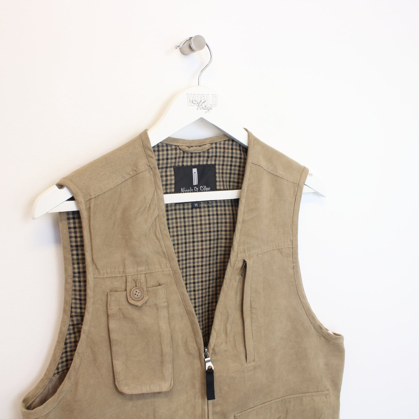 Vintage Nicole St Gilles vest in beige. Best fits M