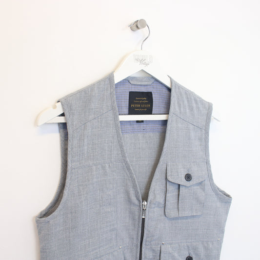 Vintage Peter Luger vest in blue. Best fits M