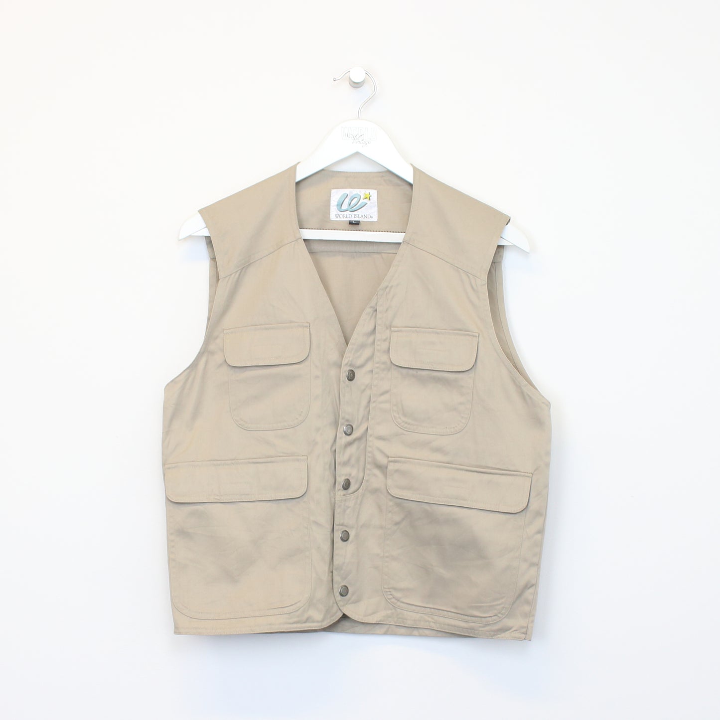 Vintage World Island vest in beige. Best fits M