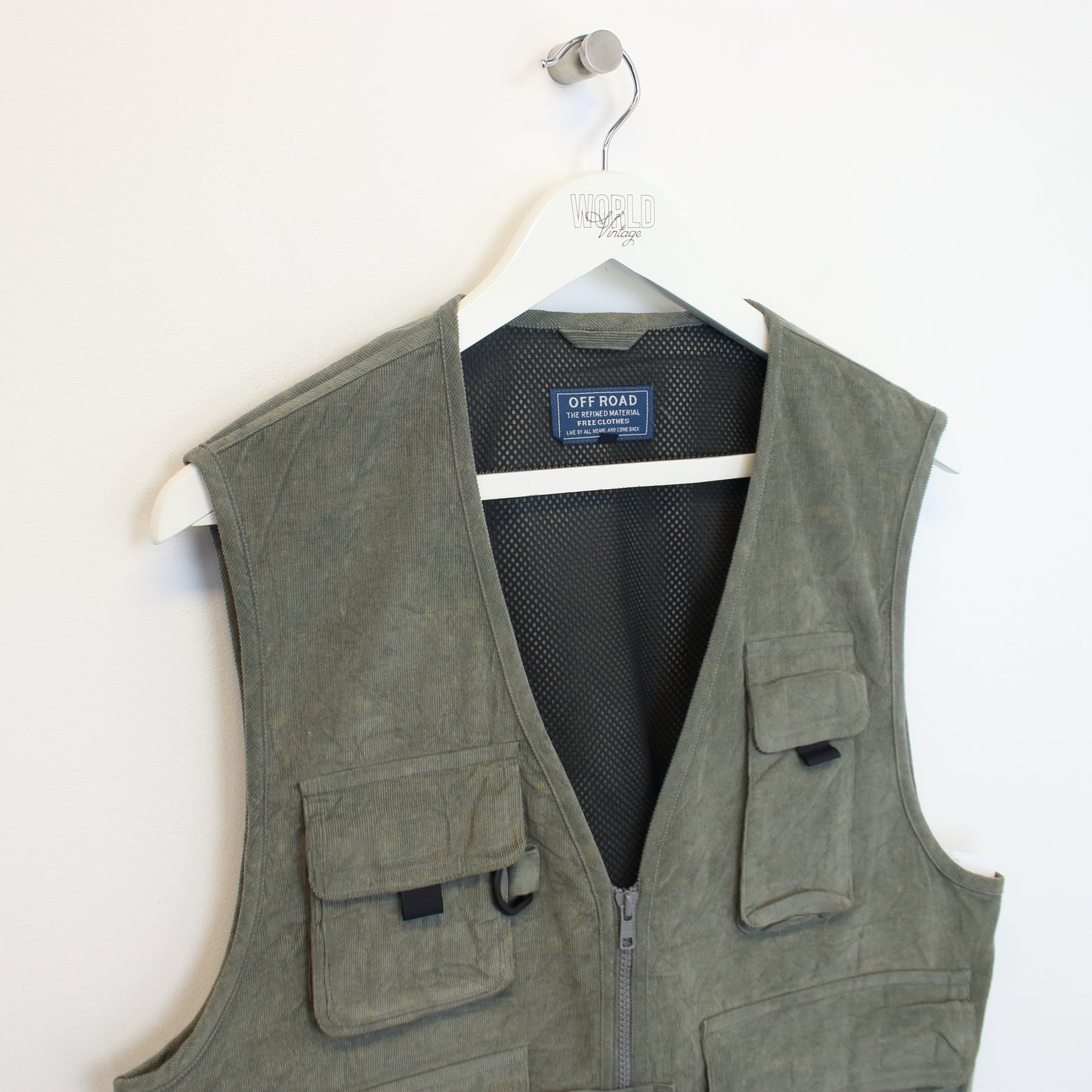 Vintage Off Road vest in grey. Best fits M