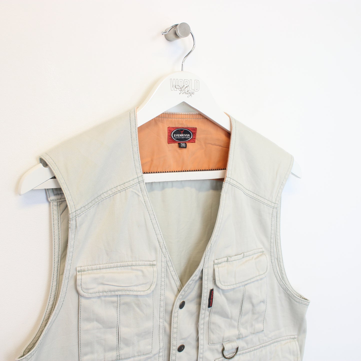 Vintage Even River vest in grey. Best fits M