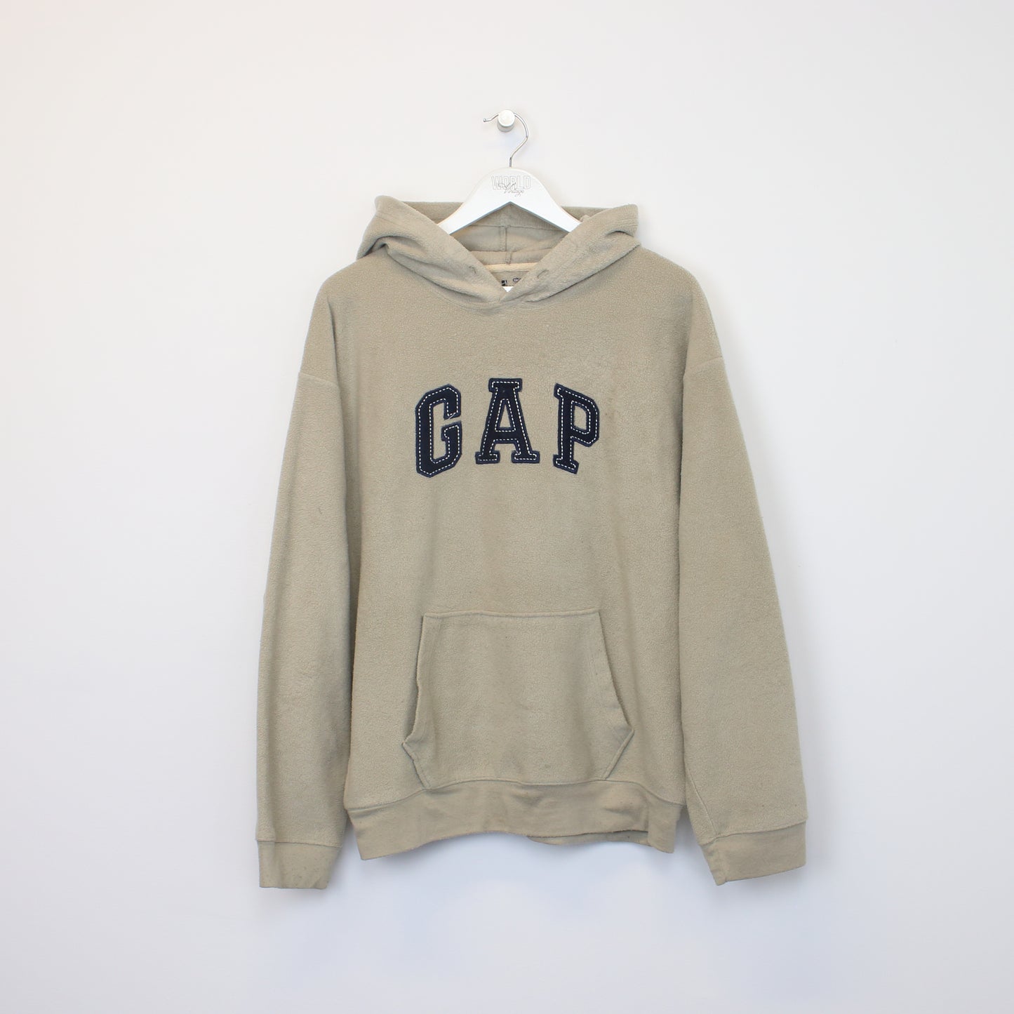 Vintage GAP hooded fleece in beige. Best fits M