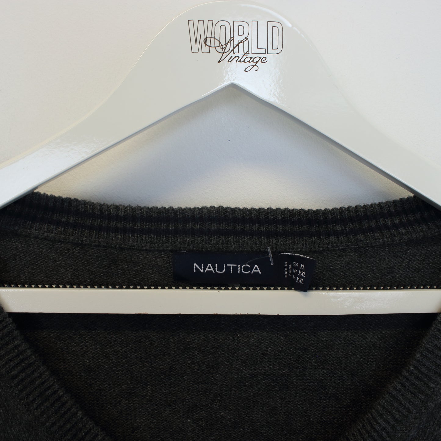 Vintage Nautica knitted sweatshirt in grey. Best fits XL