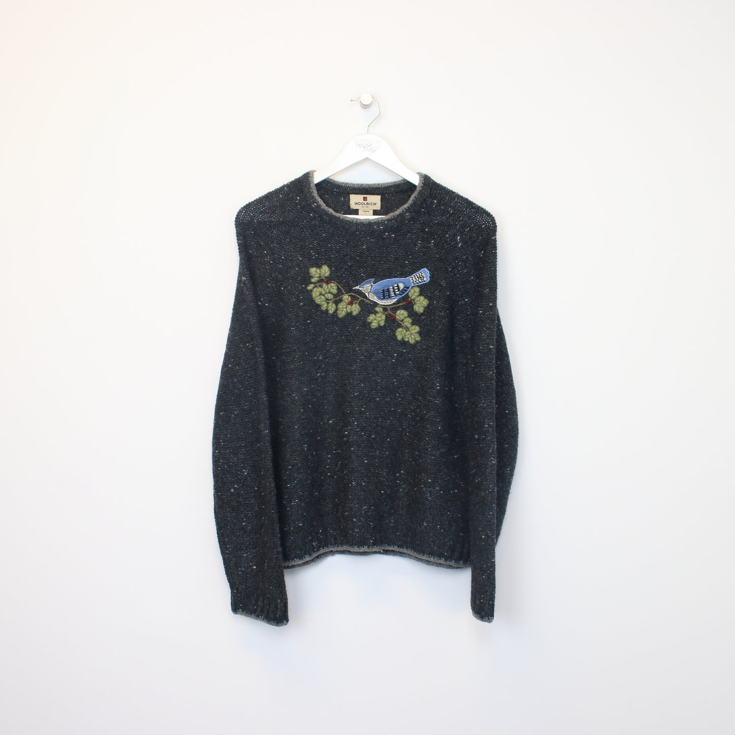 Vintage Woolrich sweatshirt in black. Best fits S