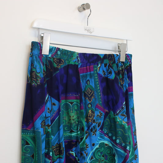 Vintage unbranded graphic skirt . Best fits W26