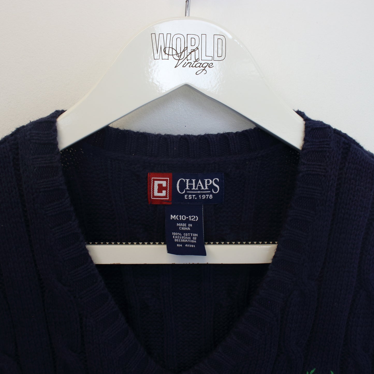 Vintage Chaps knitted gilet sweatshirt in navy. Best fits XXS