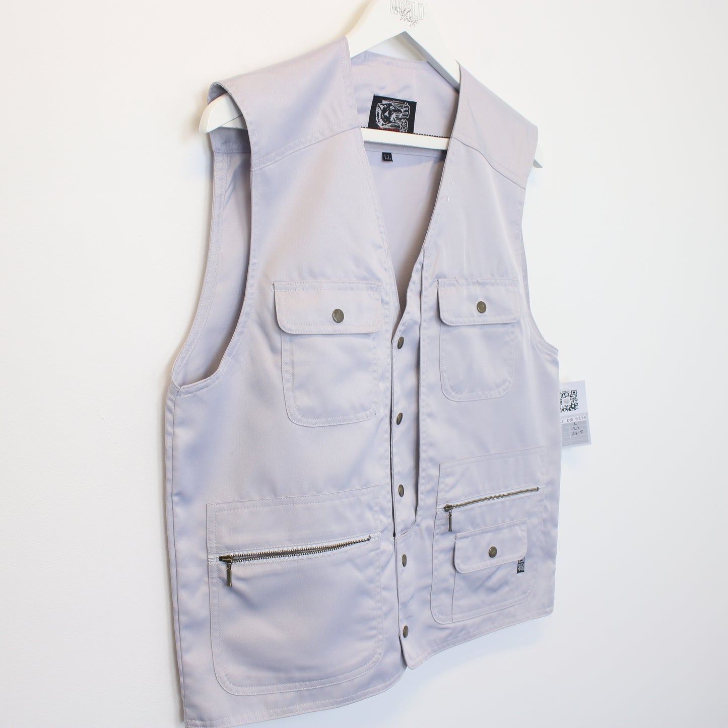 Vintage Unbranded vest in grey. Best fits L