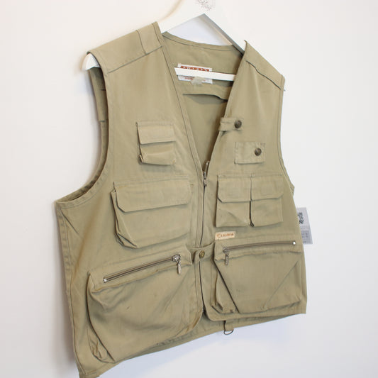 Vintage Chaser vest in brown. Best fits L