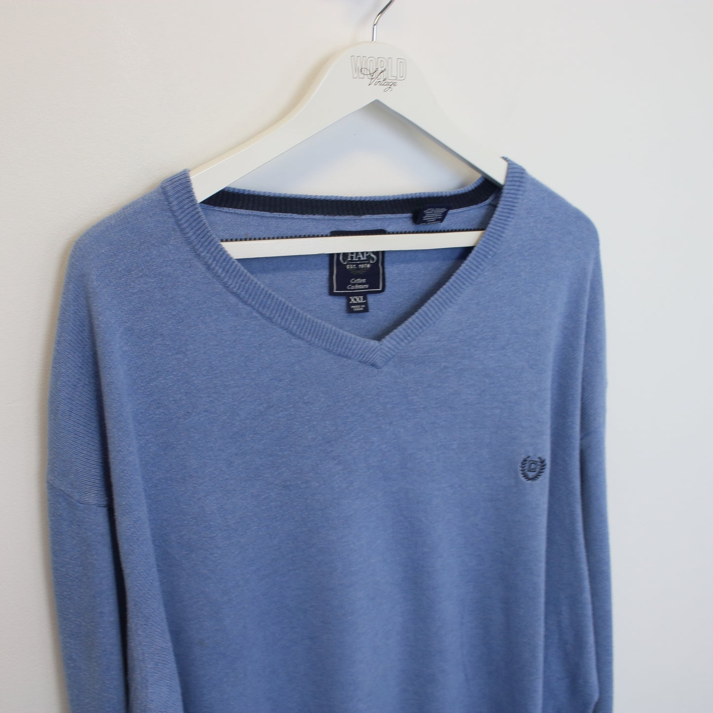 Vintage Chaps knitted sweatshirt in blue. Best fits XXL