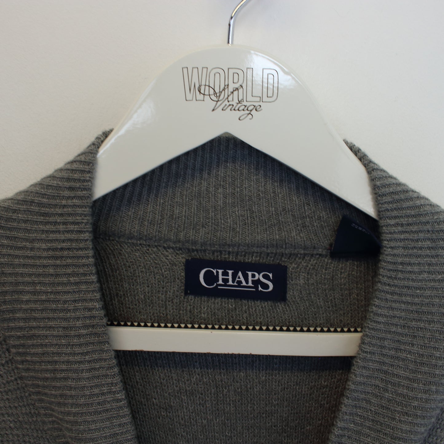 Vintage Chaps knitted sweatshirt in grey. Best fits XXL