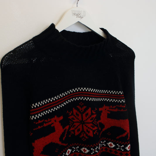 Vintage Chaps knitted sweatshirt in black. Best fits L