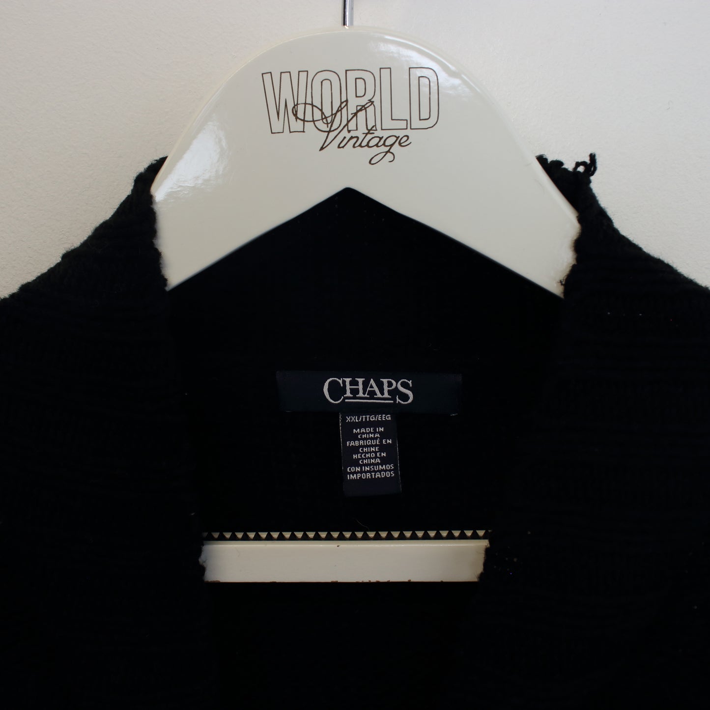 Vintage Chaps knitted sweatshirt in black. Best fits L