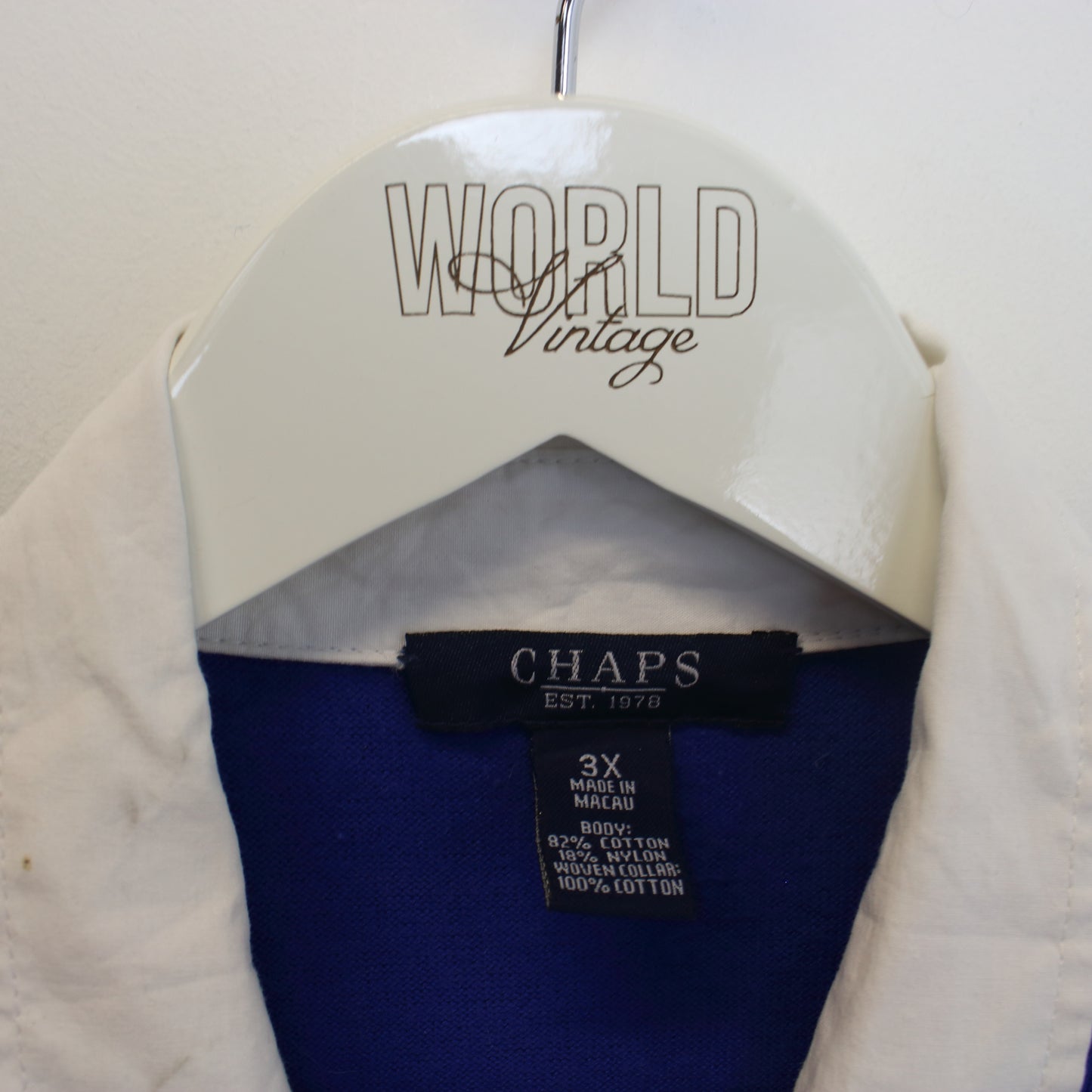 Vintage Chaps knitted sweatshirt in blue. Best fits L