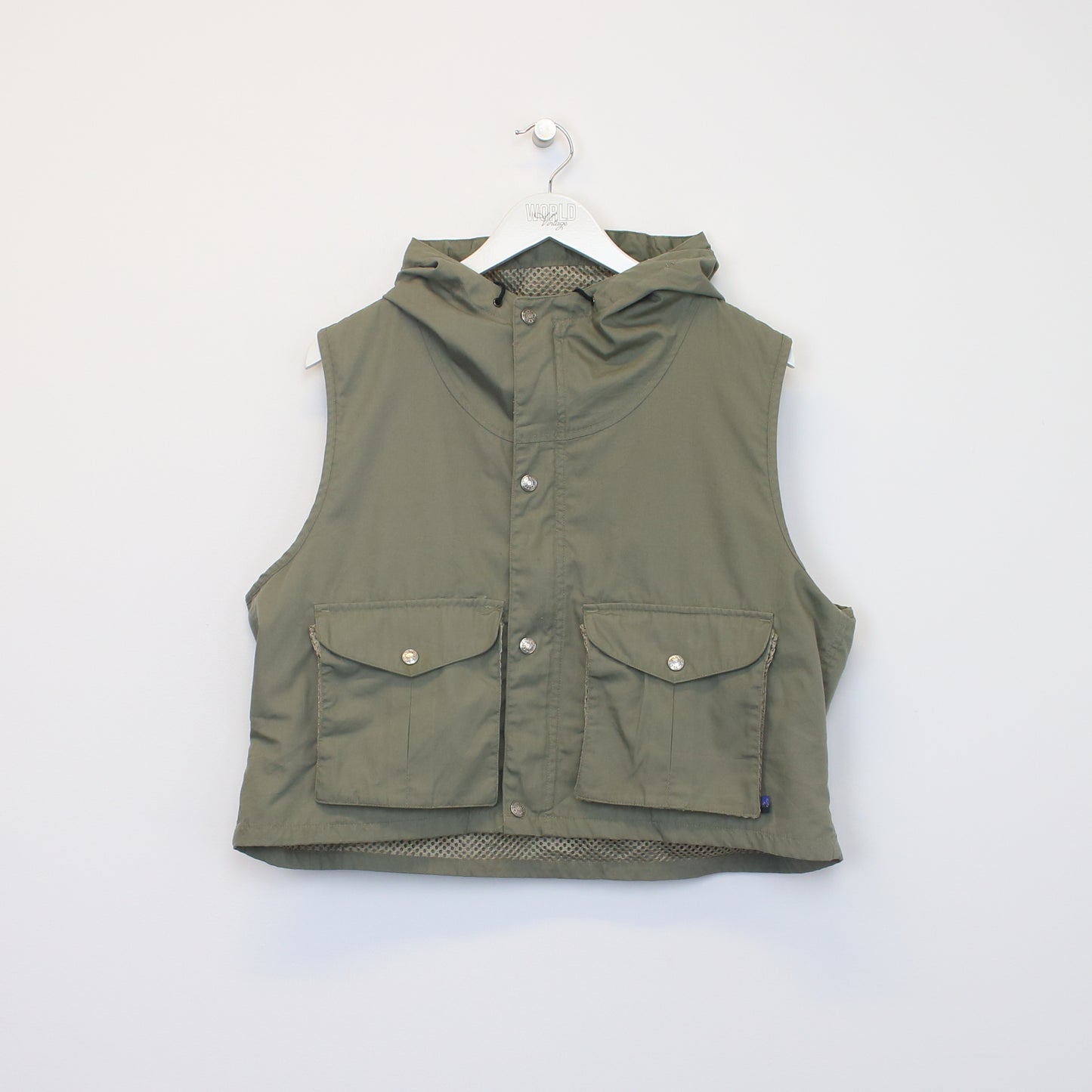 Vintage Pract.s vest in green. Best fits M