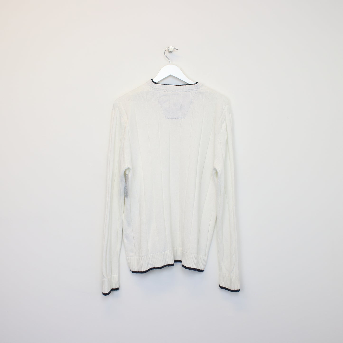 Vintage Nautica knitted sweatshirt in white. Best fits M