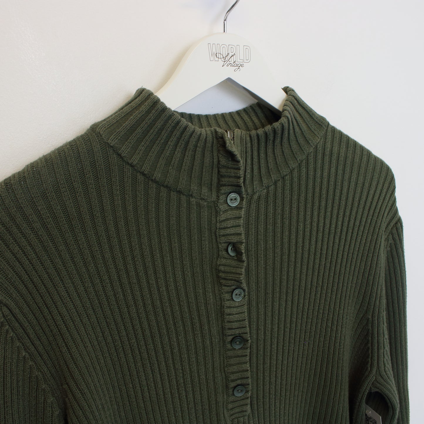 Vintage women's Woolrich knitted sweatshirt in green. Best fits M