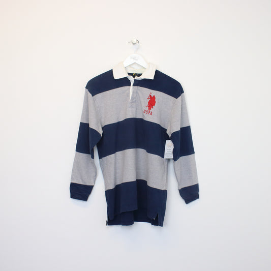 Vintage US Polo Assn rugby shirt in grey and navy. Best fits M