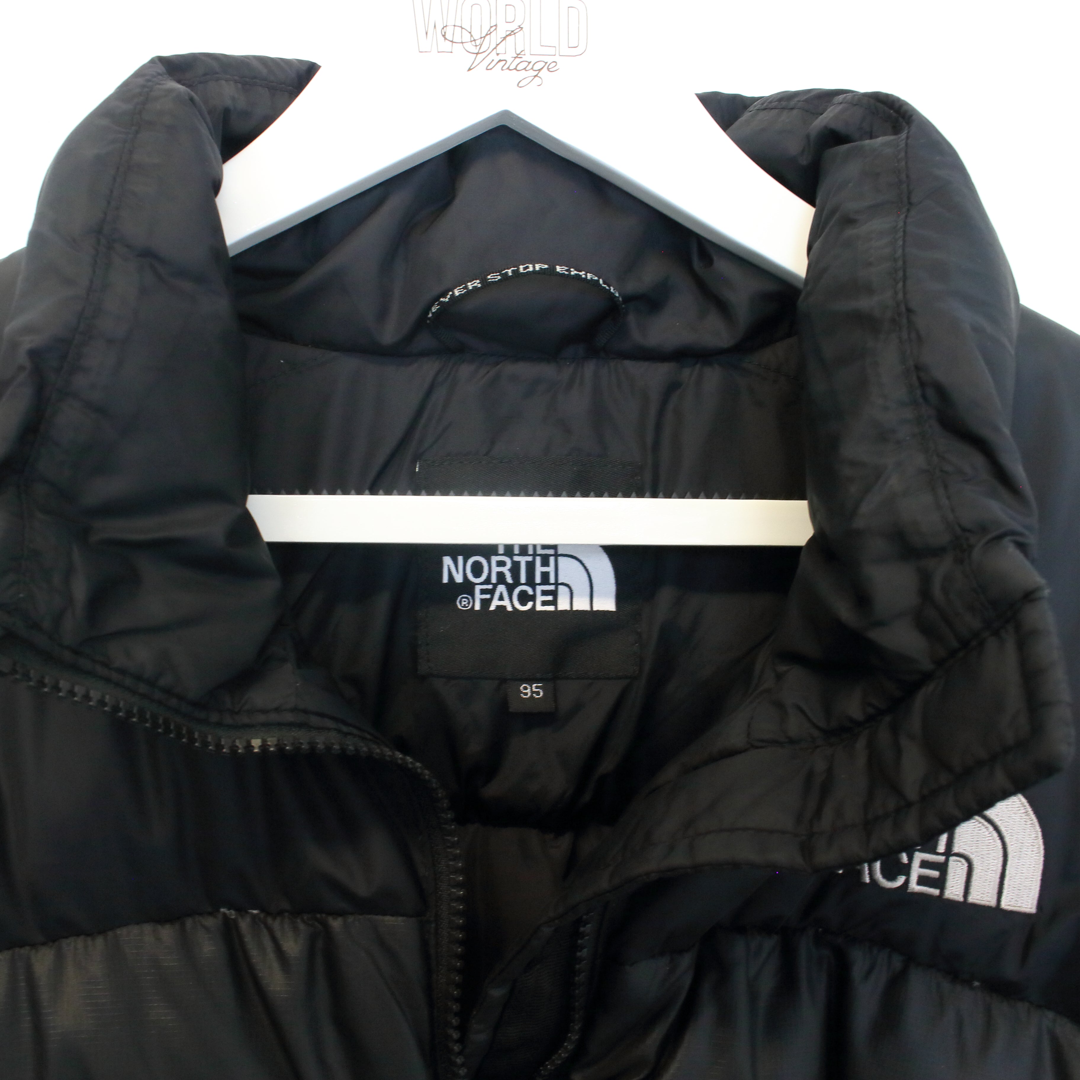 Vintage The North Face 700 nuptse puffer jacket in black. Best